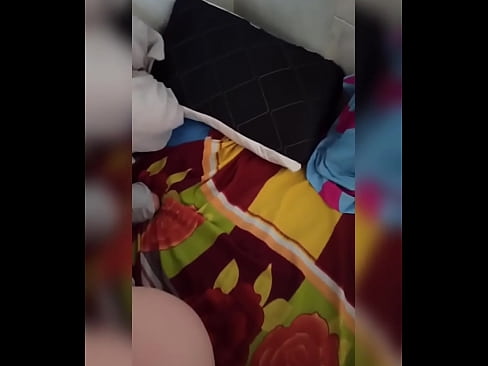 ❤️ Colega mea de cameră rămâne singură acasă pentru că soțul ei pleacă în vacanță și profit de ocazie să i-o trag și să-i umplu fundul de lapte ❤❌ at us ️❤